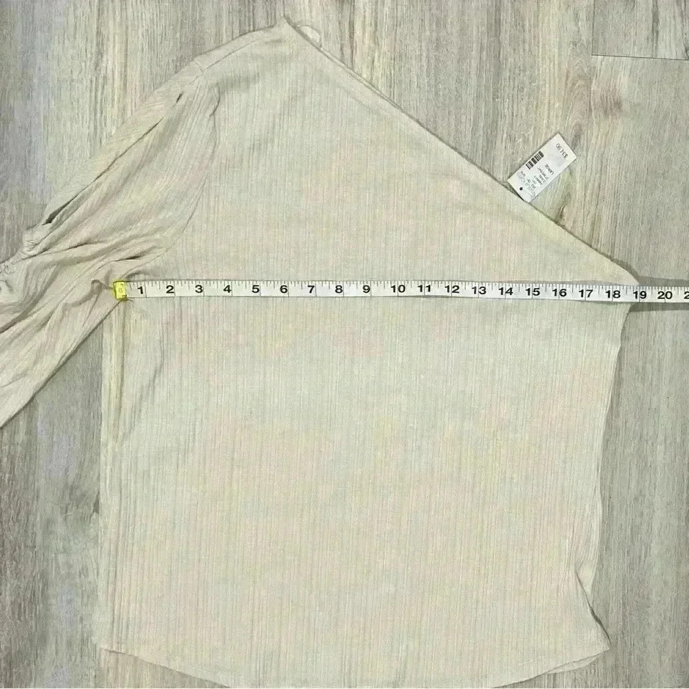 NWT Maurices Beige Tan Asymmetrical Shirt Cold Shoulder Long Sleeve Top Size L - Picture 6 of 7